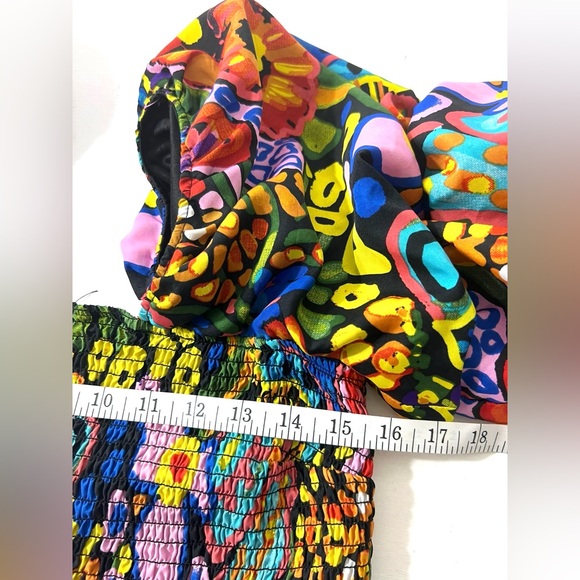 Live 4 Truth Multi Color Vacation Crop Top Puffy Sleeve Large - Picture 9 of 9